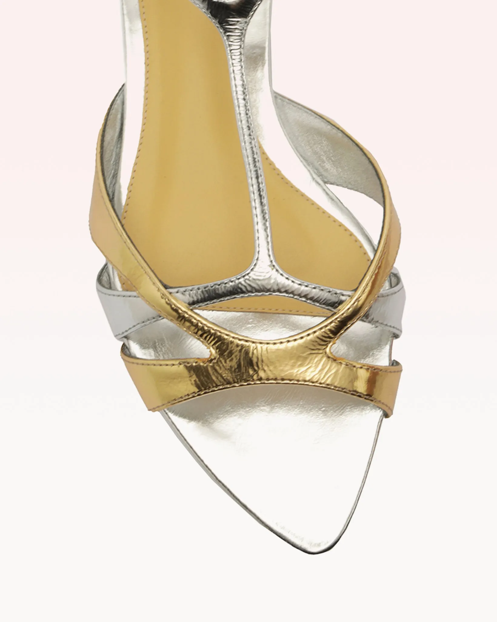 Anitta Arch Metallic
