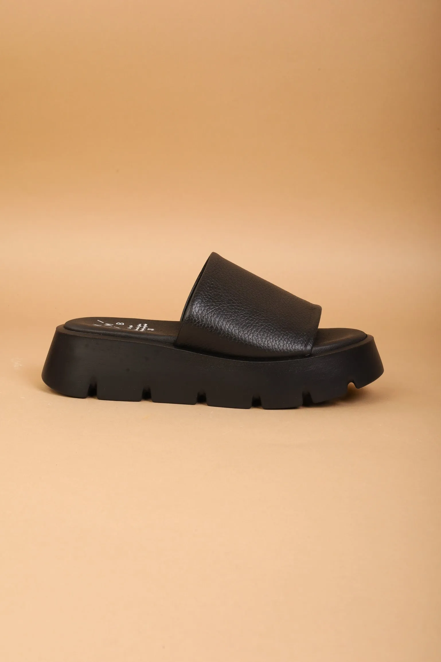 Manhatthan Black
