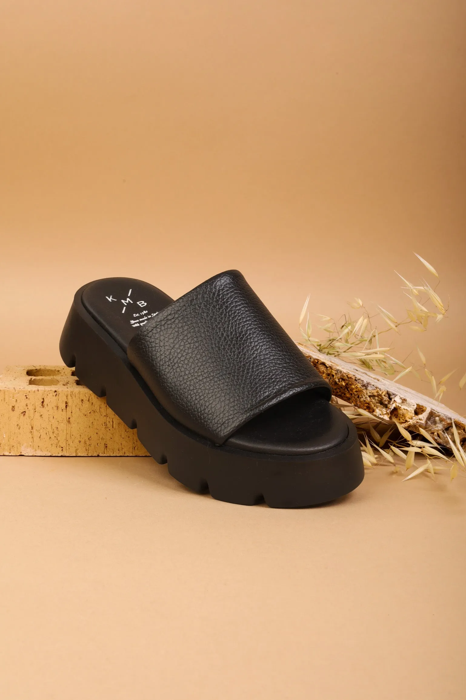 Manhatthan Black